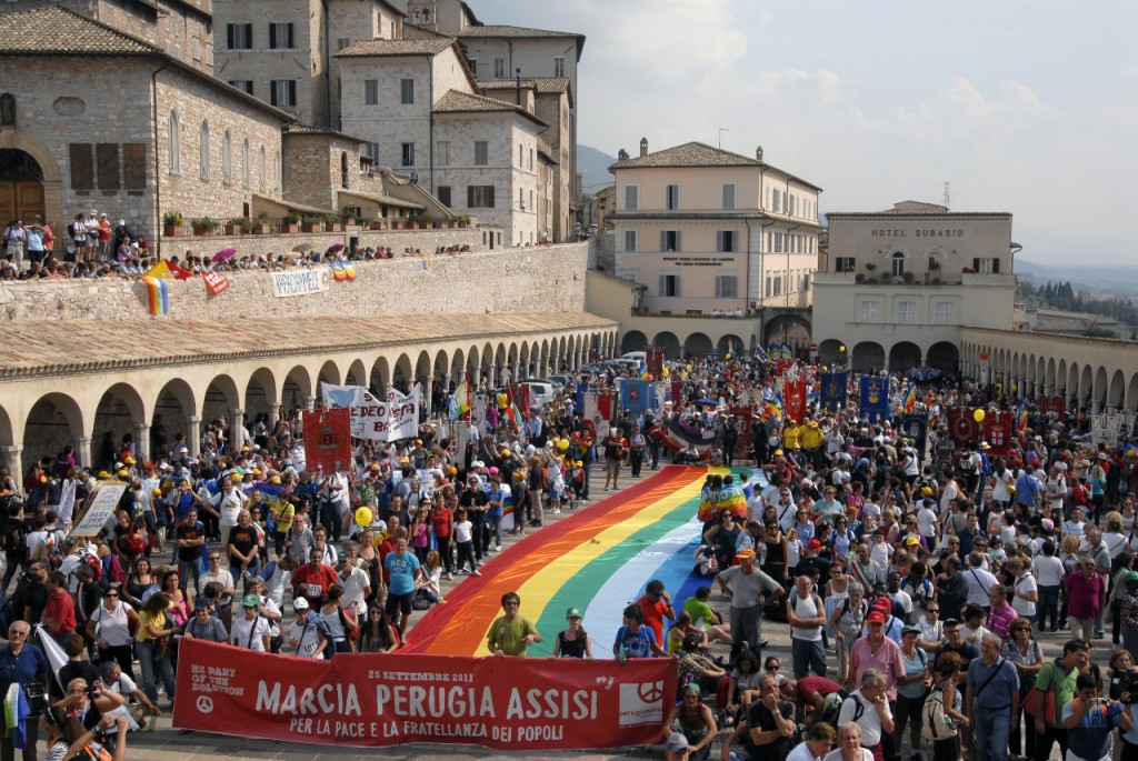 marcia-perugia-assisi-per-la-pace-e-la-fratellanza-dei-popoli